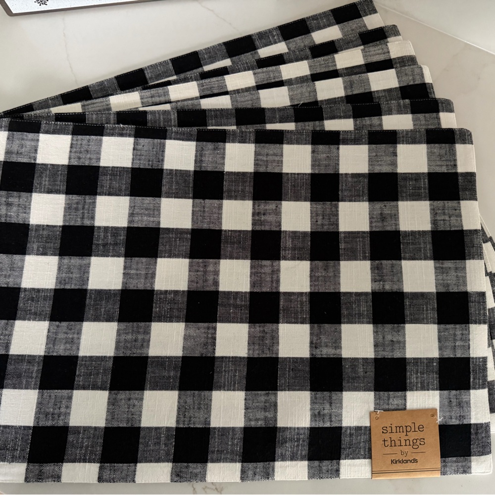 NWT Set of 6 Kirkland’s Buffalo Check Placemats